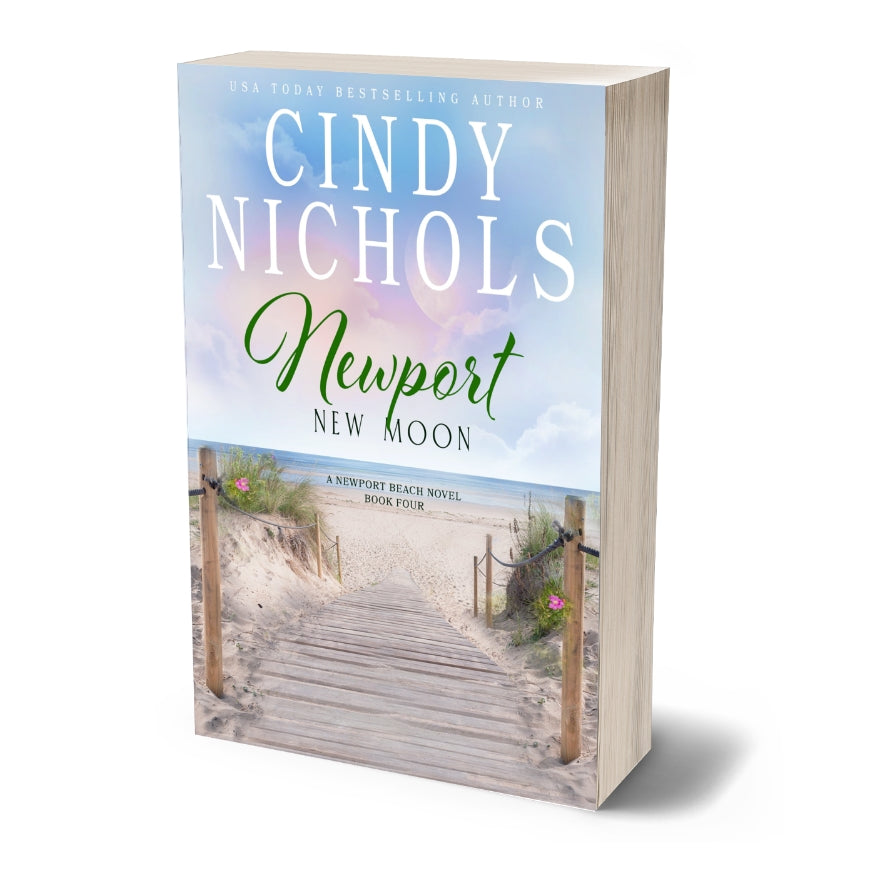 Newport New Moon, Book 4 (PAPERBACK)